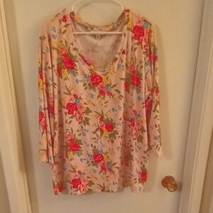 Pioneer Woman XXXL~Dusty Pink Red Rose Floral 3/4 Sleeve Soft Stretchy Top.